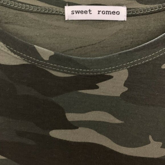 Sweet Romeo Womens Camo Thumbhole Long Sleeve Stretch Jersey Top - Picture 4 of 5